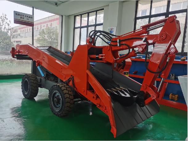 新手只需這8步，教你學(xué)會開扒渣機(jī)！